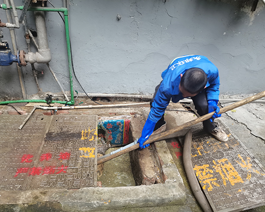 兴业清掏化粪池