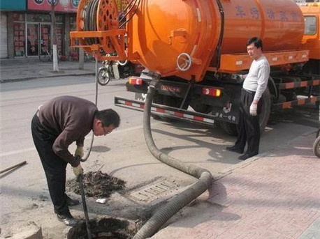 兴业清掏化粪池，健康生活从这里开始